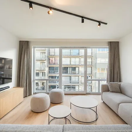Luxe Comfort App Met Zijdelings Zeezicht En In Centrum * Οστένδη